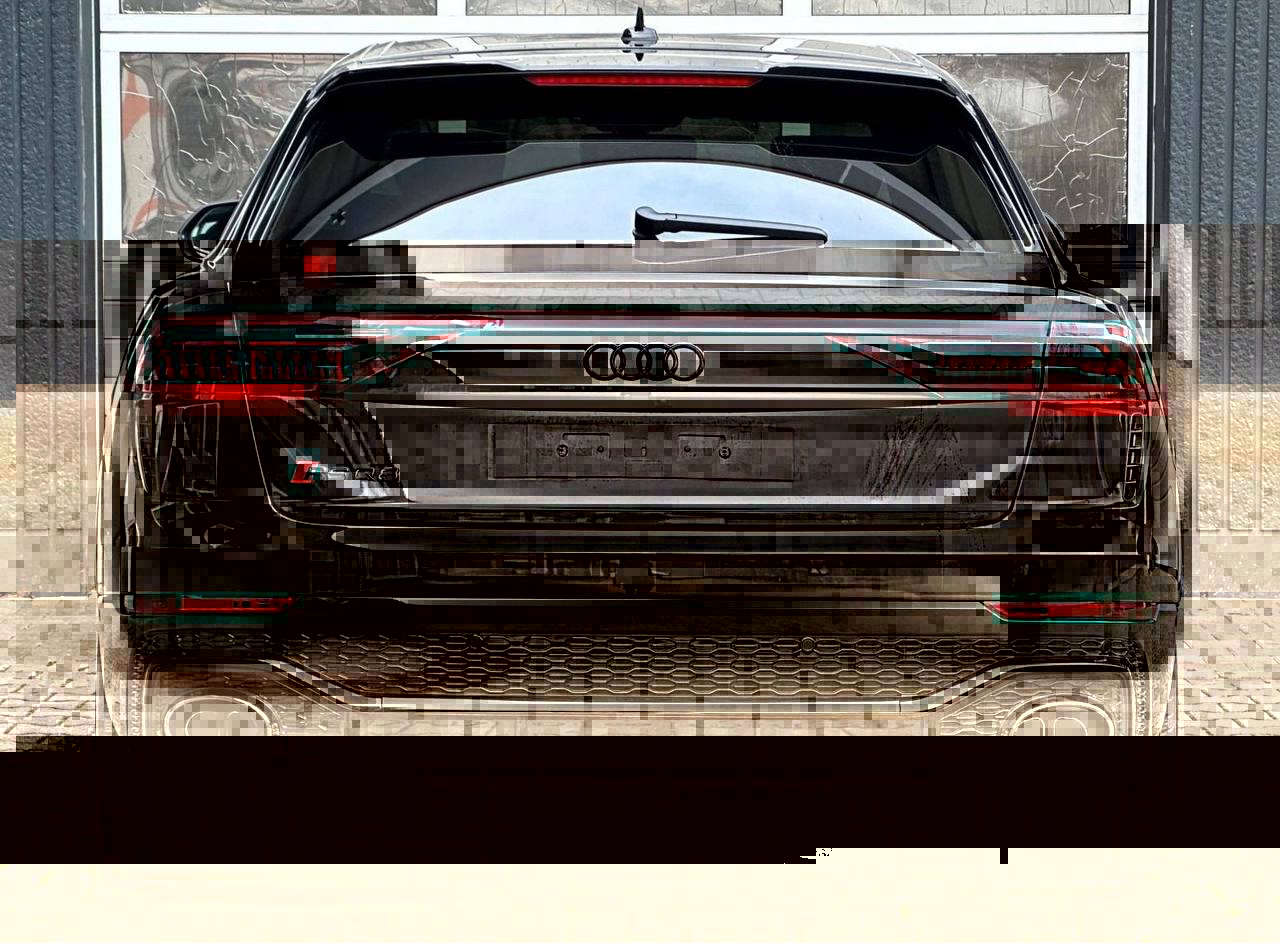 Audi RSQ8