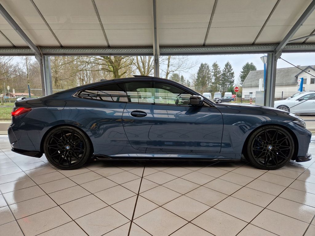 BMW M440i 