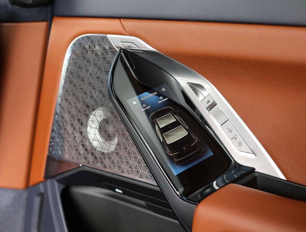 BMW 750