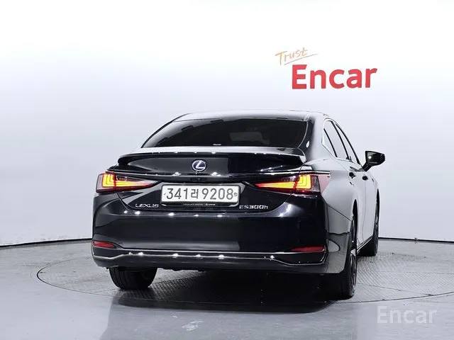 Lexus ES300