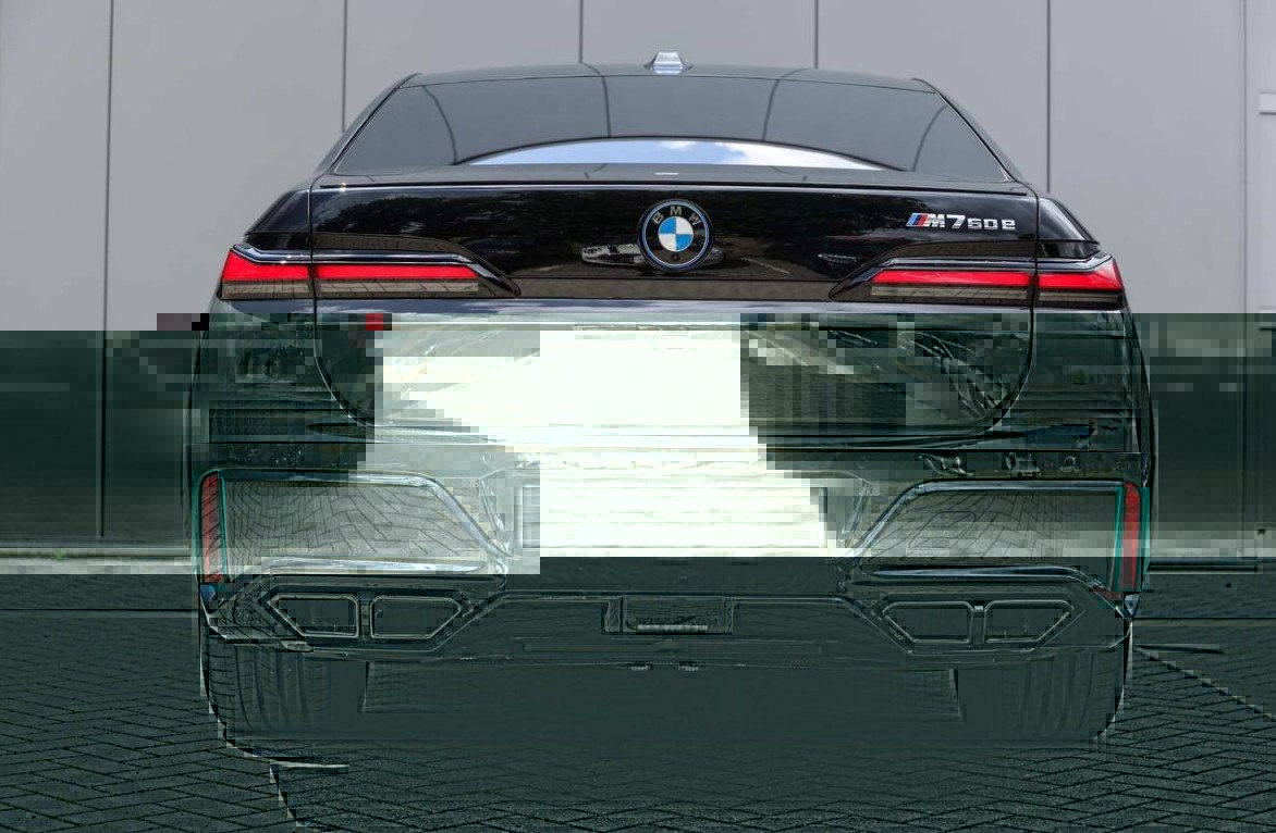 BMW M760e